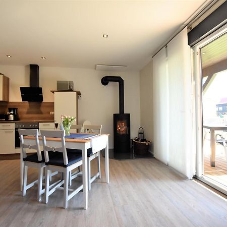 Cozy Apartment In Barnekow With Private Terrace Eksteriør billede
